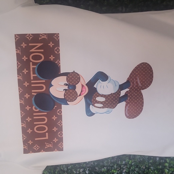Disney Tops - Disney  White Graphic T-Shirt